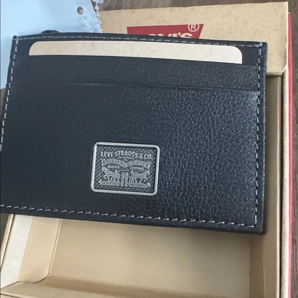 Levi's Black Leather Slim Card Sleeve with Silver Logo